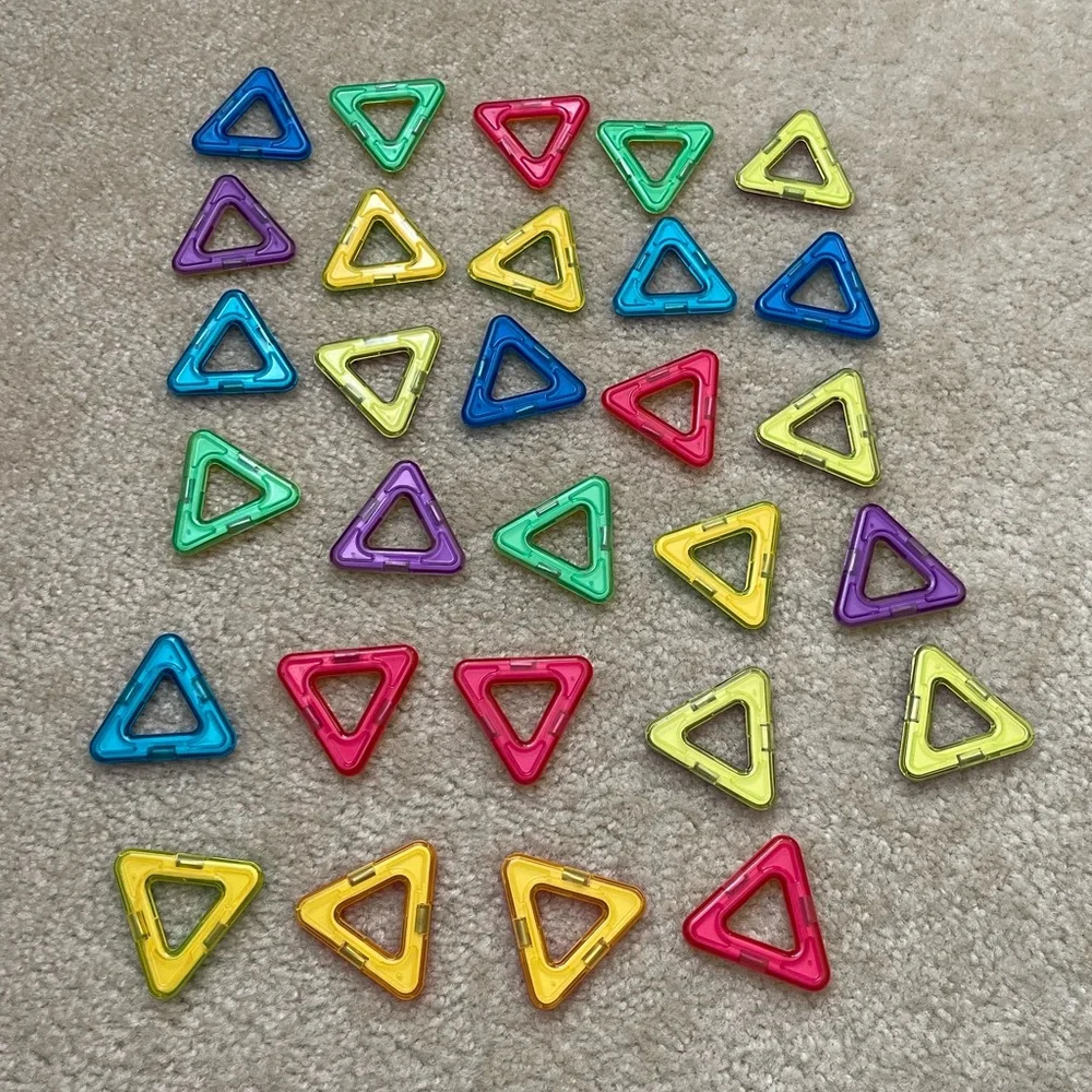 Magnetic Blocks - 90 Piece Set - With Tote Box